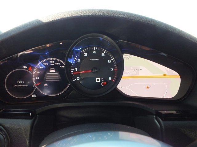 2021 Porsche Cayenne AWD *ONLY 21K MILES!*